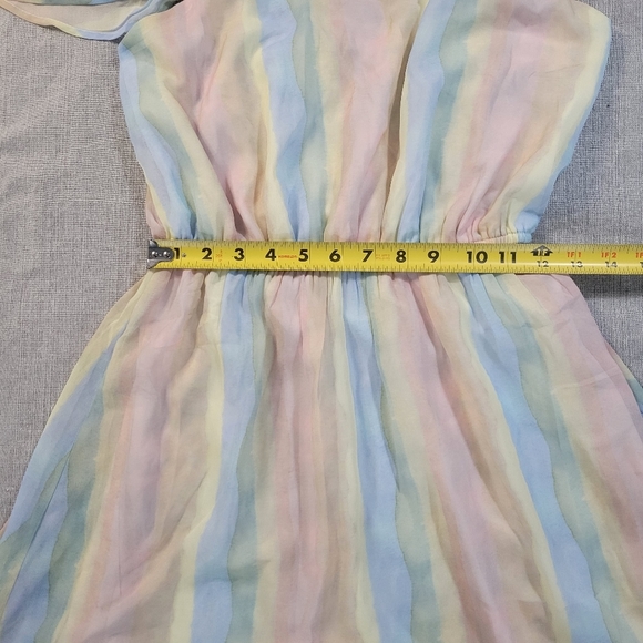 Andree By Unit Small Womens Dress Pastel Rainbow Flutter Sleeve Flowy EUC - Picture 7 of 13